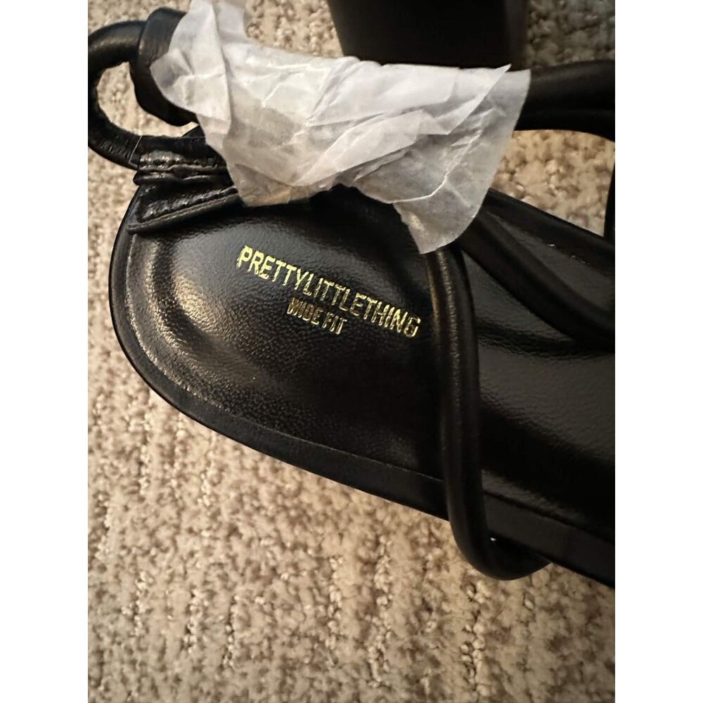 NWT PrettyLittleThing Black Wide Fit Square Toe Padded Low Block Heel US 7/UK 5 - Picture 4 of 8